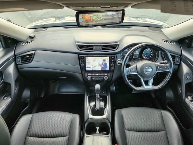 NISSAN X-TRAIL 20XI